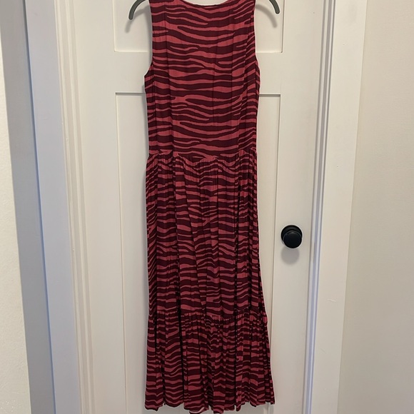 Fun striped dress - Picture 3 of 4